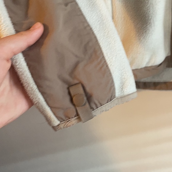 Women’s M North Face jacket - Picture 3 of 7